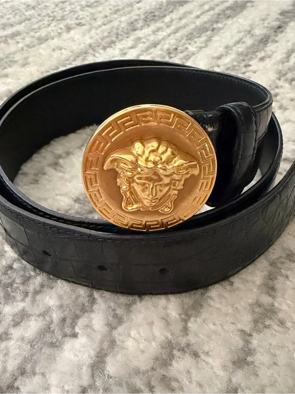 Authentic Versace Medusa Gold Buckle Black Leather Belt Size 90/36